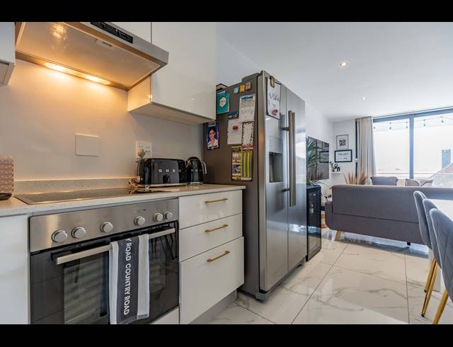 2 BEDROOM APARTMENT FOR SALE IN WINDERMERE